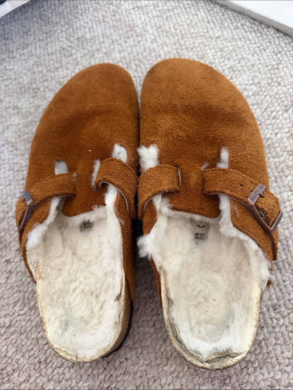 Birkenstock Suede Shearling Clogs in Rustic Brown